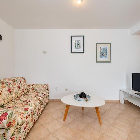 Villa Bella Vista - Apartments Labin  Bagian luar foto