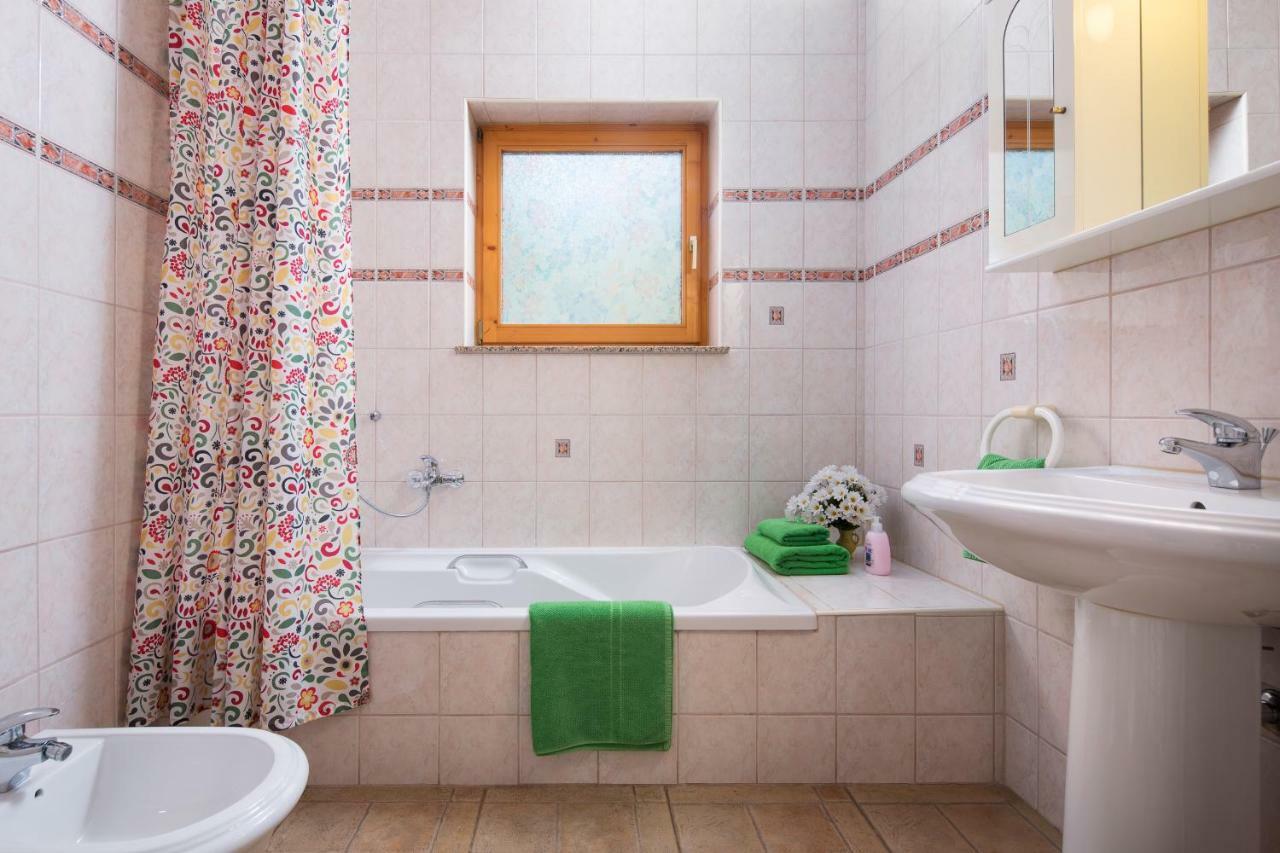 Villa Bella Vista - Apartments Labin  Bagian luar foto
